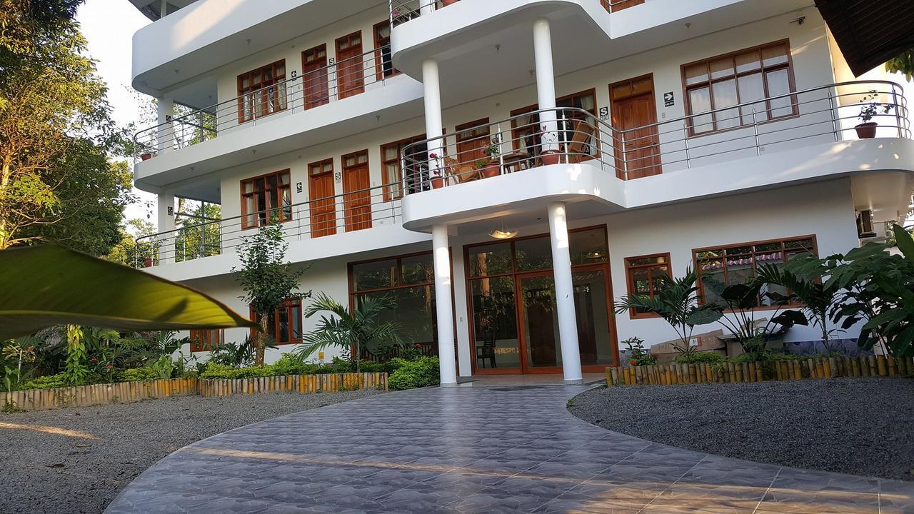 La Floresta Tarapoto Hostal Eksteriør bilde