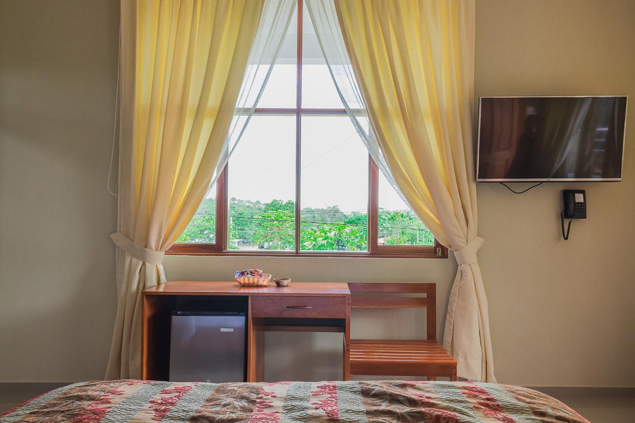 La Floresta Tarapoto Hostal Eksteriør bilde